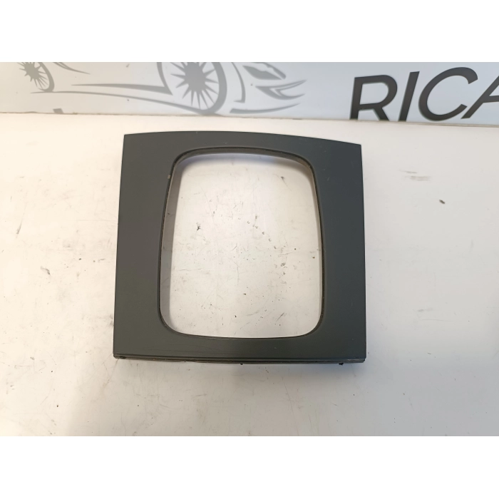 8P0864261 RIVESTIMENTO CORNICE CUFFIA CAMBIO MARCE AUDI A3 8P 1.6 2003\2007