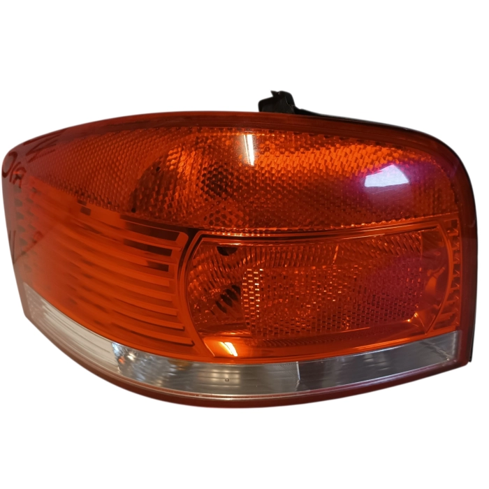 8P0945095 STOP FANALE FANALINO POSTERIORE SINISTRO AUDI A3 8P 2003\2007 3 PORTE 3P
