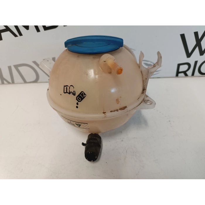 1K0121407A VASCHETTA ACQUA LIQUIDO RADIATORE AUDI A3 8P 1.6 102CV BENZINA