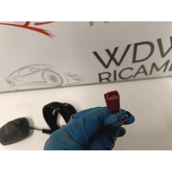 7617431007 - 8P0035503A ANTENNA PINNA AMPLIFICATORE AUDI A3 8P 1.6 2003\2007