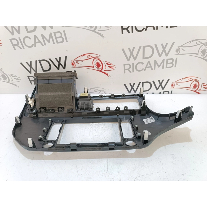 84740-1WFB0 MASCHERINA RIVESTIMENTO RADIO CRUSCOTTO KIA RIO (UB) (2011\2017)