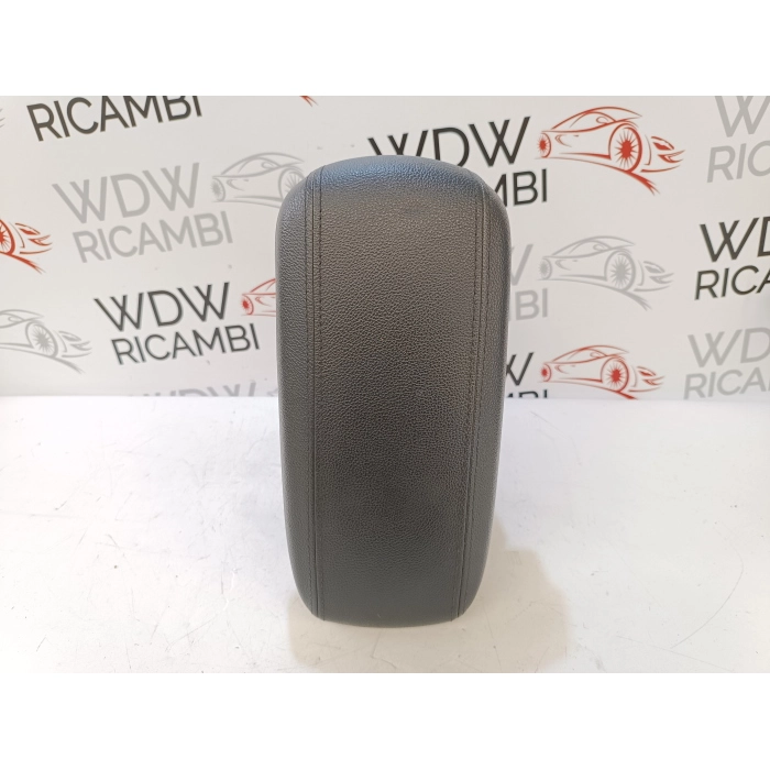 84670-1W000 BRACCIOLO INTERNO IN PELLE KIA RIO (UB) 1.1 CRDI (2011\2017)