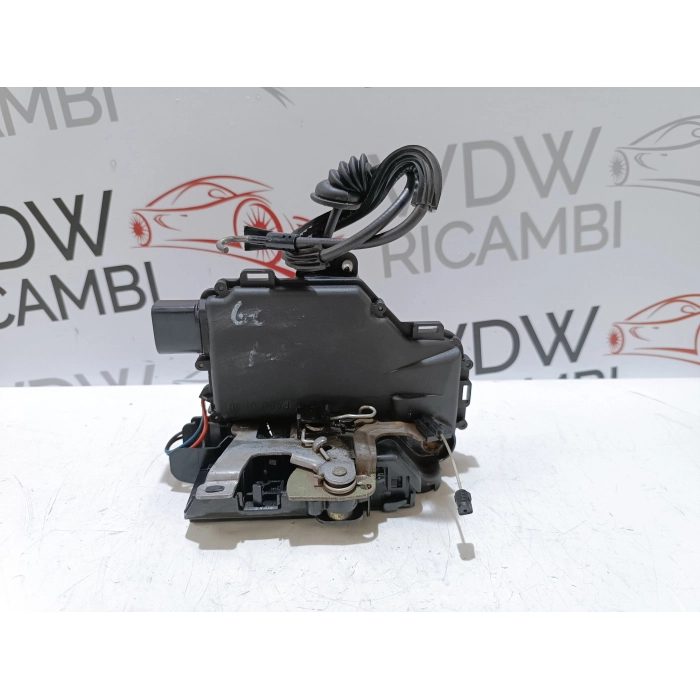 SERRATURA CHIUSURA PORTA ANTERIORE SINISTRO VW GOLF 4 IV 1.9 TDI (1997\2004)