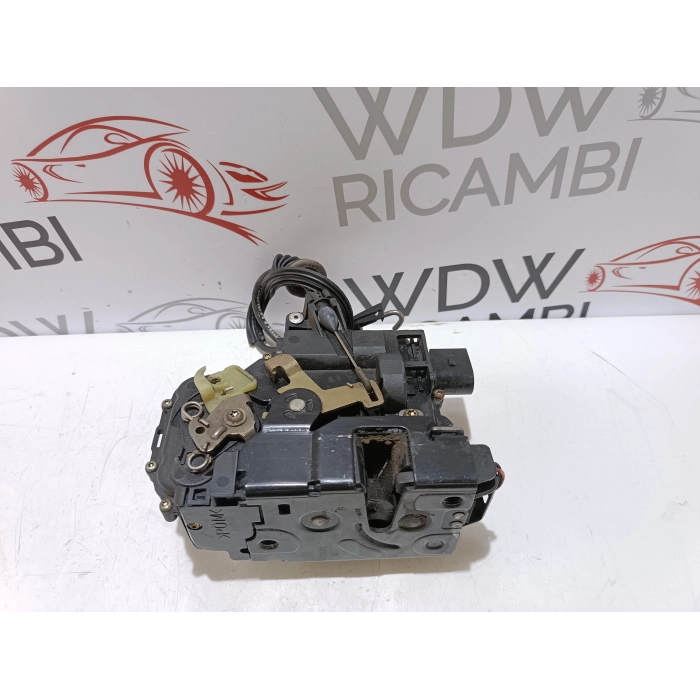 SERRATURA CHIUSURA PORTA ANTERIORE SINISTRO VW GOLF 4 IV 1.9 TDI (1997\2004)