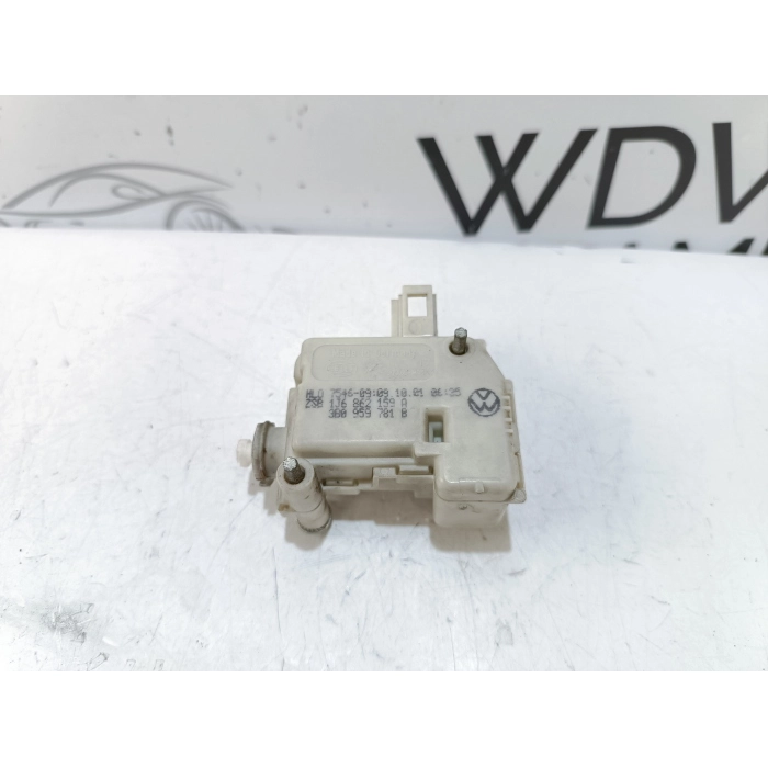 1J6862159A MOTORINO SERRATURA PORTELLONE POSTERIORE POST VW GOLF 4 IV (1997\2004)