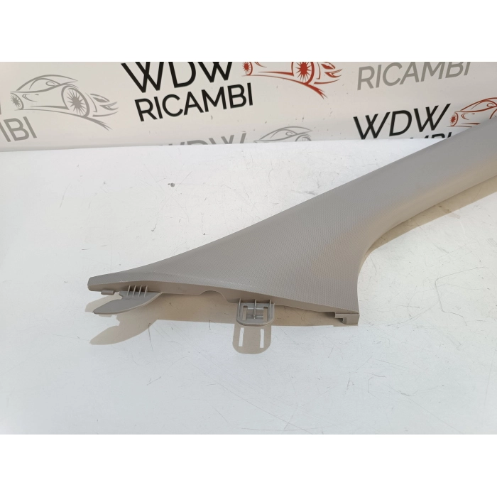85821-F1000 RIVESTIMENTO MONTANTE ANTERIORE DESTRO KIA SPORTAGE (QL) (2016\2021)