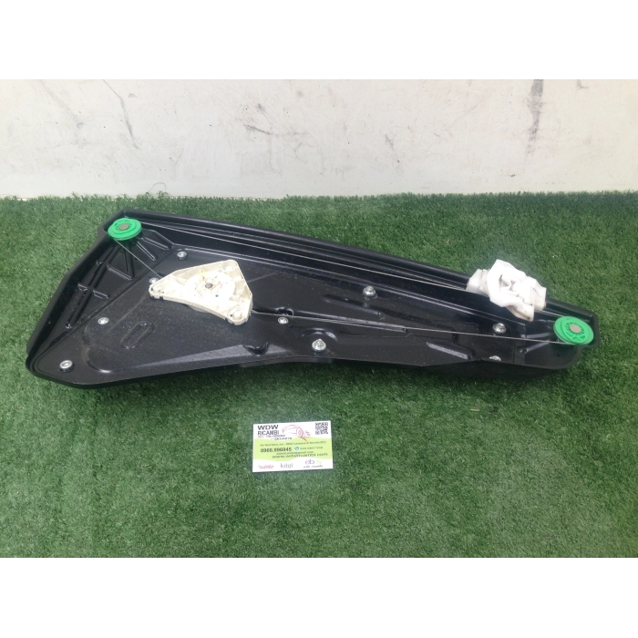 AH2227000AA ALZAVETRO ELETTRICO POSTERIORE DESTRO DX RANGE ROVER SPORT MK1