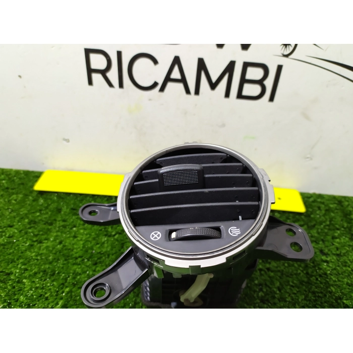 97440-1D000 BOCHETTA AREAZIONE LATERALE DESTRO DX CRUSCOTTO KIA CARENS 2 II SERIE