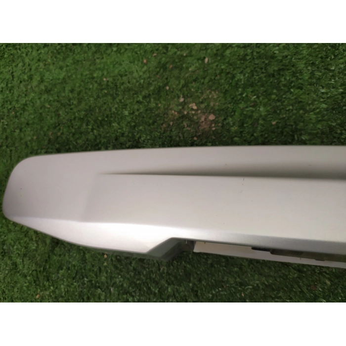 MR245529 RIVESTIMENTO PORTELLONE POSTERIORE LUCE TARGA MITSUBISHI SPACE STAR