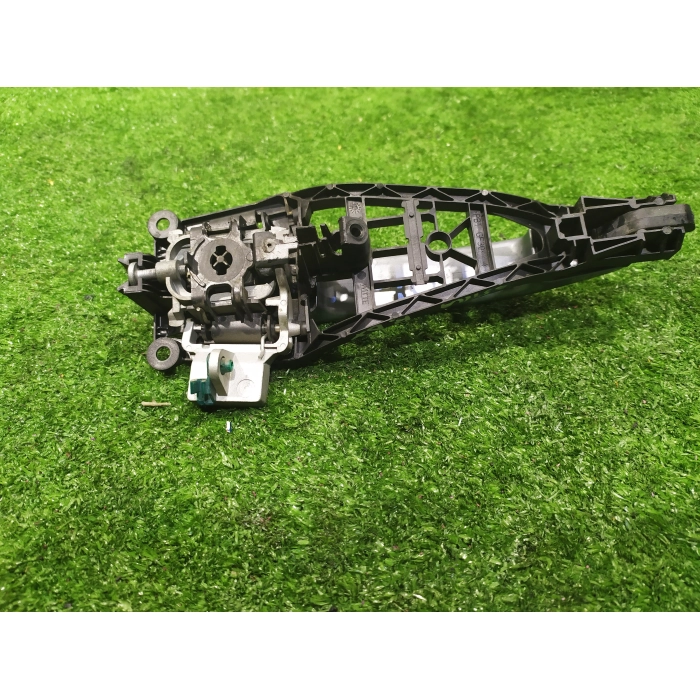 MANIGLIA ESTERNA PORTA POSTERIORE DESTRO DX OPEL ASTRA H SW (04-11) 1.7
