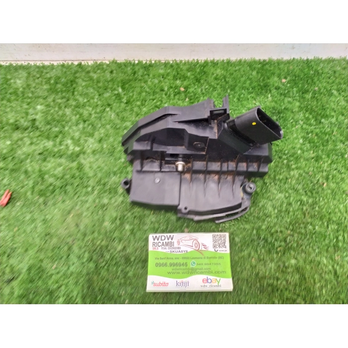 AM5A-U21812-BE SERRATURA ELETTRICA ANTERIORE DESTRO DX FORD FIESTA (08-17)