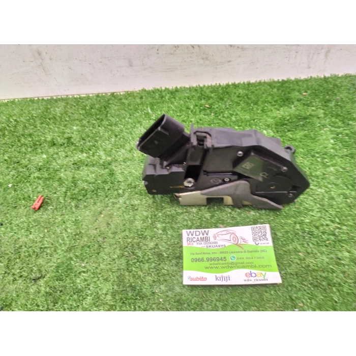 AM5A-U21812-BE SERRATURA ELETTRICA ANTERIORE DESTRO DX FORD FIESTA (08-17)