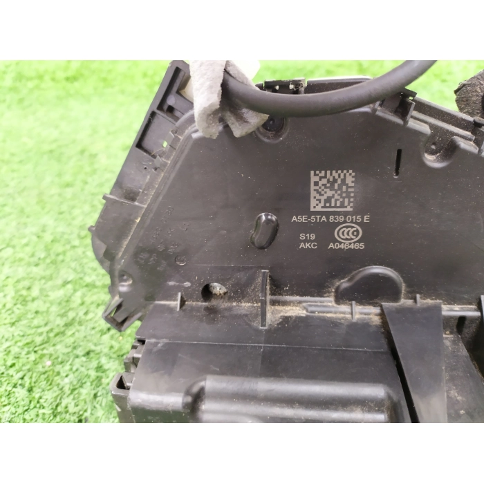 5TA839015E SERRATURA ELETTRICA POSTERIORE SINISTRO SX VW GOLF VII 7 (12-19)