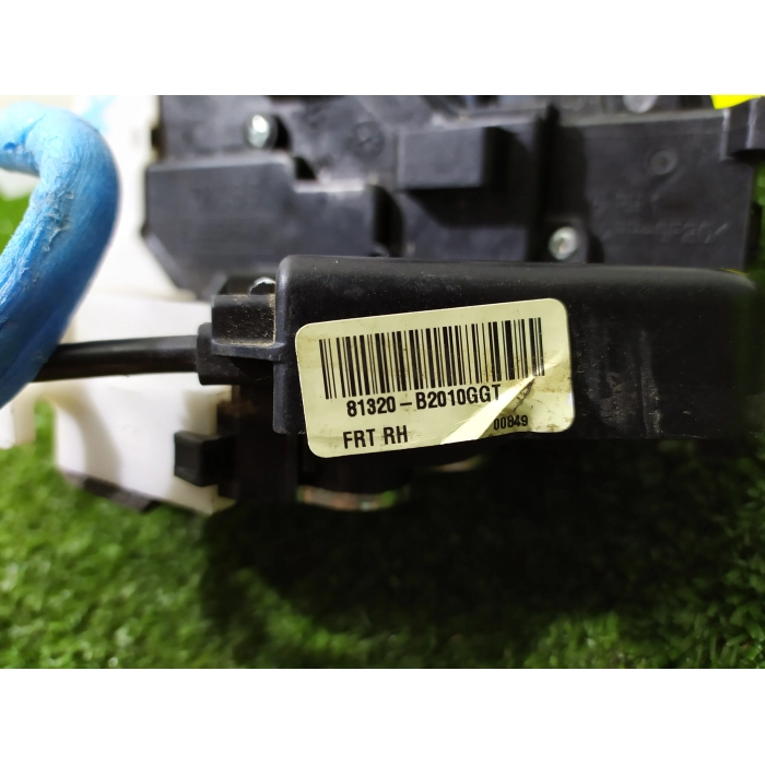 SERRATURA CHIUSURA PORTA PORTIERA ANTERIORE ANT DESTRA DX KIA SOUL 2008>