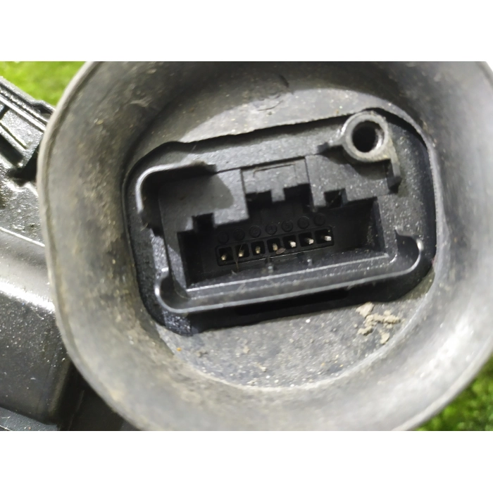 SERRATURA CHIUSURA PORTA PORTIERA ANTERIORE ANT DESTRA DX GOLF VII 7 SERIE