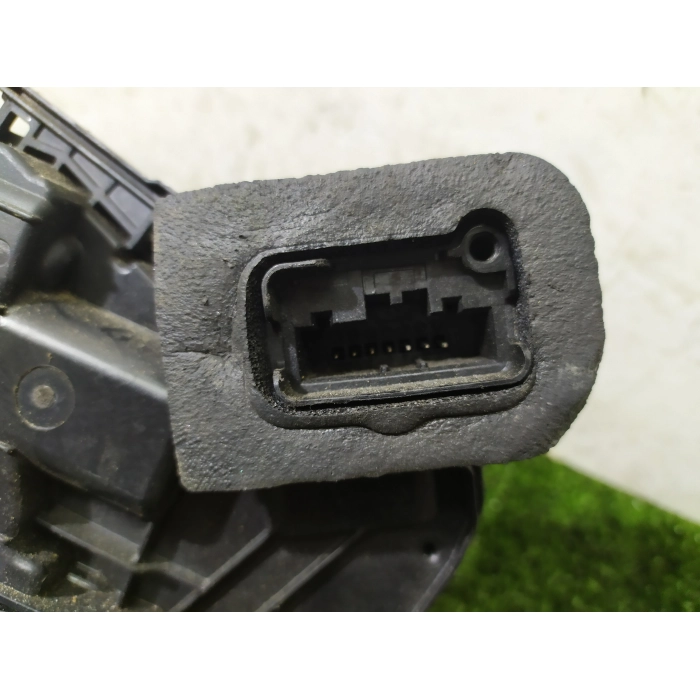 SERRATURA CHIUSURA PORTA PORTIERA POSTERIORE POST DESTRA DX GOLF VII 7 SERIE