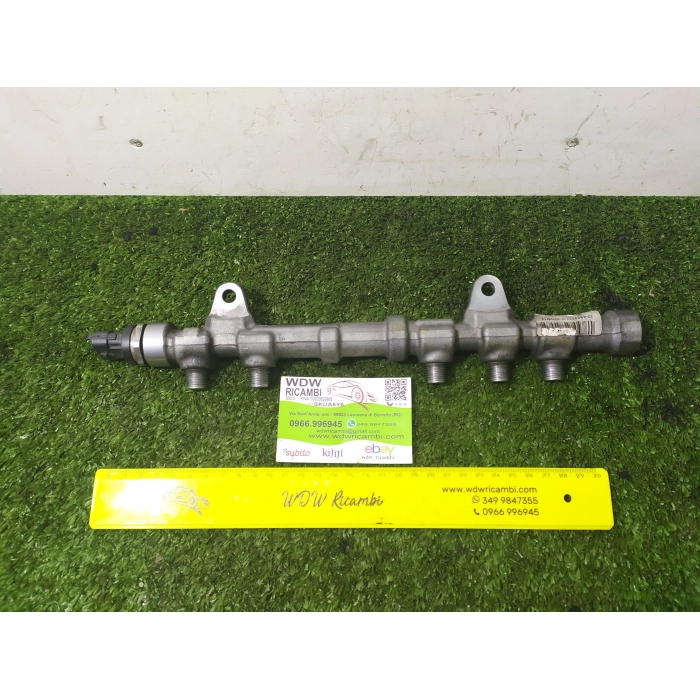FLAUTO TUBO RAIL GASOLIO CARBURANTE INIETTORE MOTORE FIAT 500L 1.3 MTJ 84CV