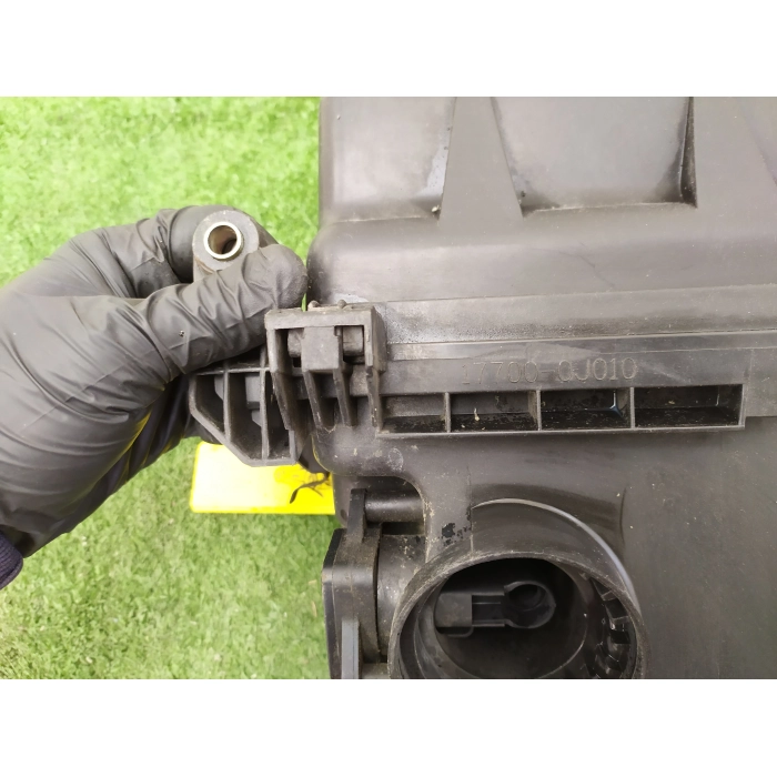 SCATOLA PORTAFILTRO ARIA COPRIMOTORE TOYOTA YARIS (XP10) 1.0 (99-05) 2002