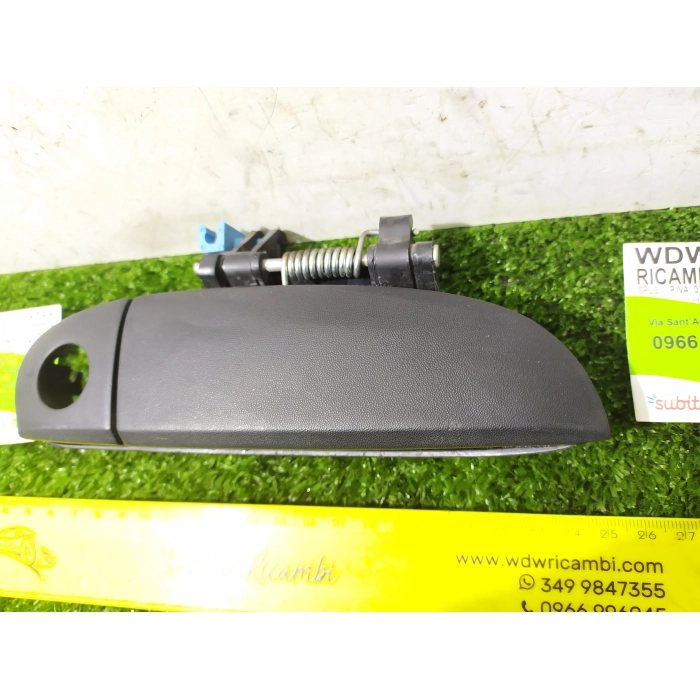 MANIGLIA ESTERNA PORTA ANTERIORE ANT DESTRA DX HYUNDAI I10 2010 (07-13)
