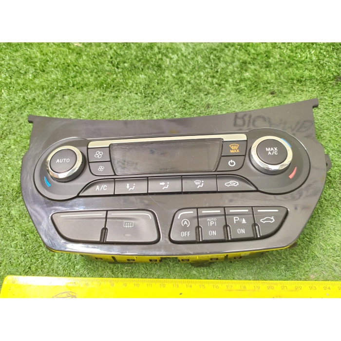 DV4T-18C612-AE GRUPPO COMANDI CENTRALINA A\C FORD KUGA II SECONDA SERIE