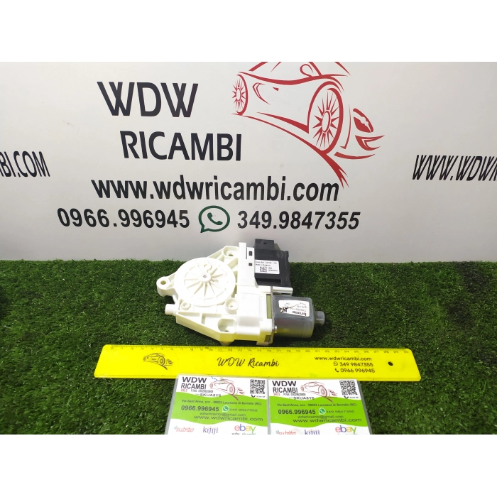 MOTORINO ALZAVETRO ALZACRISTALLO ANTERIORE ANT DESTRO DX FIAT 500X (334)