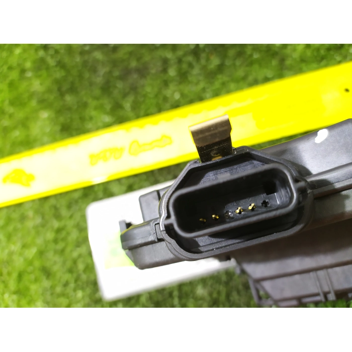 SERRATURA CHIUSURA PORTIERA ANTERIORE ANT DESTRO DX RENAULT CAPTUR 1° SERIE