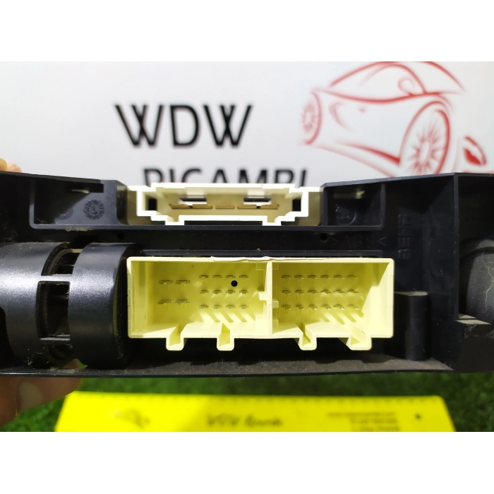 6Q0820045E CENTRALINA GRUPPO COMANDI CLIMA A/C CLIMITIZZATORE POLO 4 IV SERIE