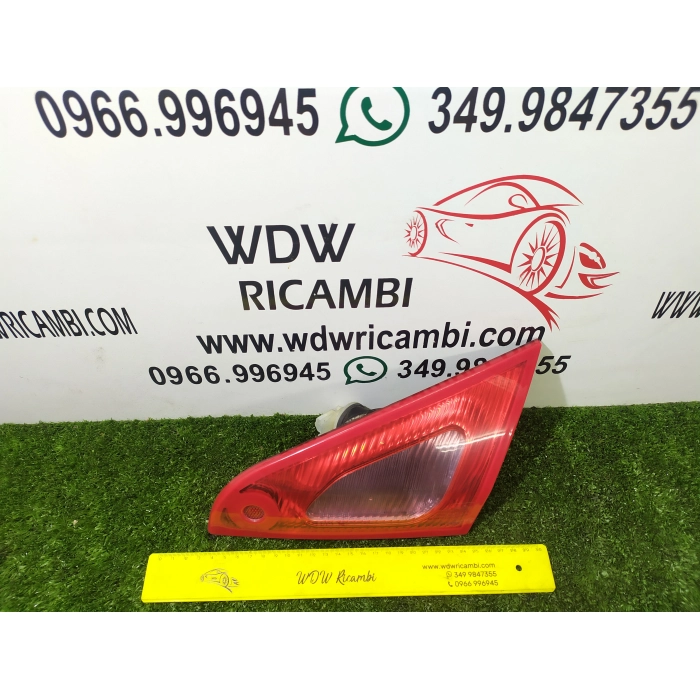 FANALE FANALINO INTERNO POSTERIORE POST DESTRO DX MITSUBISHI COLT Z30