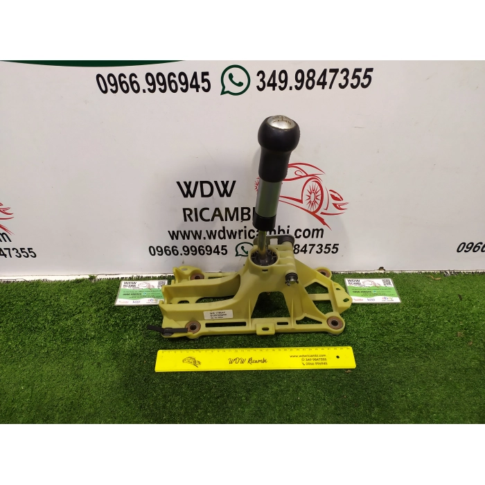 MN178047 LEVA POMELLO CAMBIO MANUALE MITSUBISHI COLT Z30 CZ3 1.3 16V (04-12) 2005
