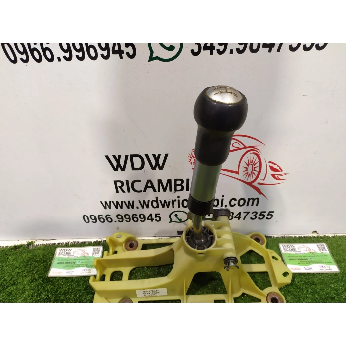 MN178047 LEVA POMELLO CAMBIO MANUALE MITSUBISHI COLT Z30 CZ3 1.3 16V (04-12) 2005
