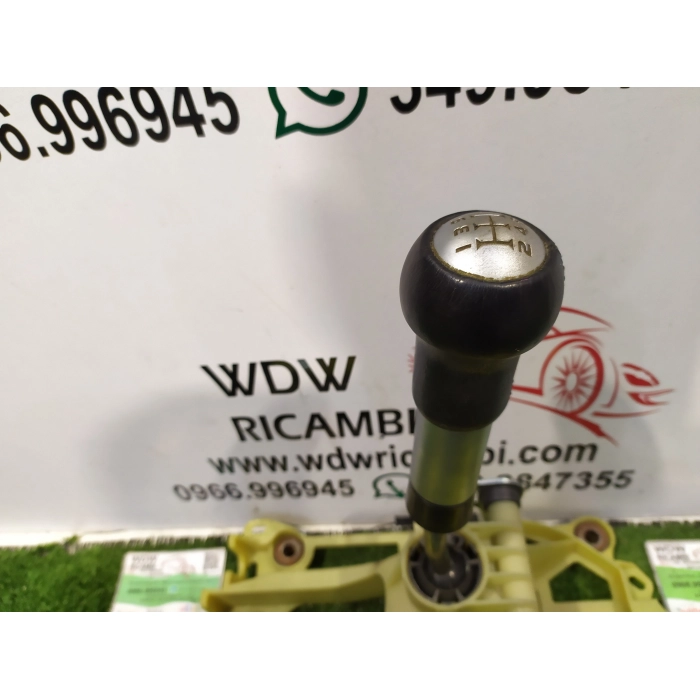 MN178047 LEVA POMELLO CAMBIO MANUALE MITSUBISHI COLT Z30 CZ3 1.3 16V (04-12) 2005