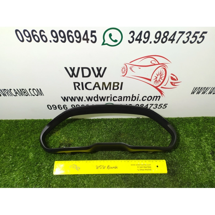 COVER MASCHERINA CORNICE CONTACHILOMETRI TACHIMETRO PEUGEOT 208 (2012\2019)