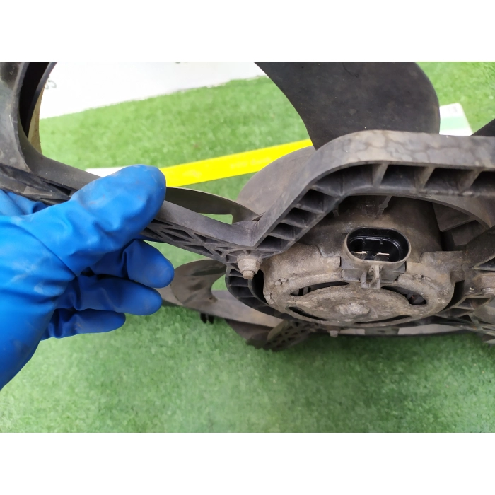 55701410 VENTOLA ELETTROVENTOLA MOTORE FIAT GRANDE PUNTO 1.4 (2005\2011) 2006