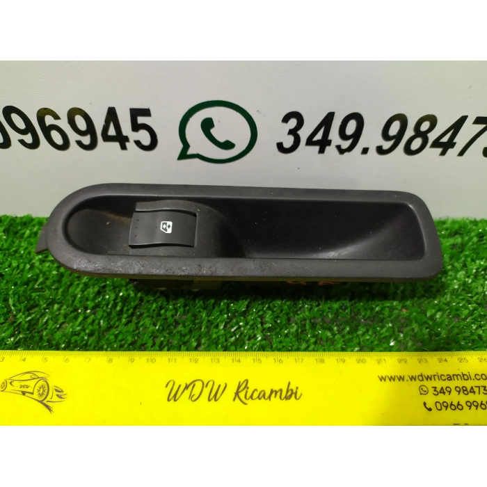 PULSANTE INTERRUTTORE ALZAVETRO POSTERIORE SINISTRO RENAULT GRAND SCENIC