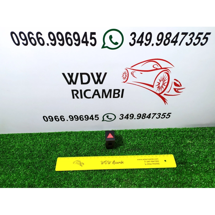 PULSANTE INTERRUTTORE QUATTRO FRECCE LUCE EMERGENZA VW POLO (9N) 1.4 TDI