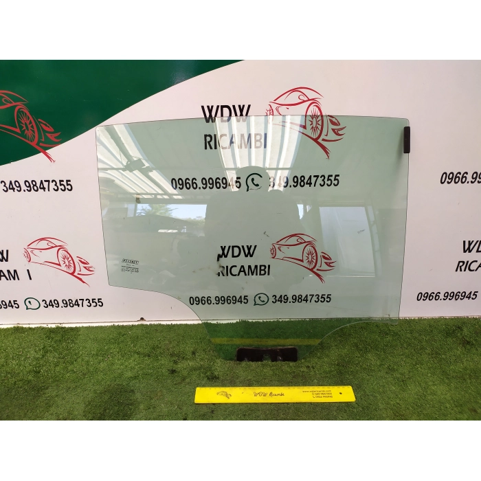 VETRO SCENDENTE PORTA POSTERIORE DESTRO DX FIAT BRAVO (198) 1.9 MTJ ANNO 2007