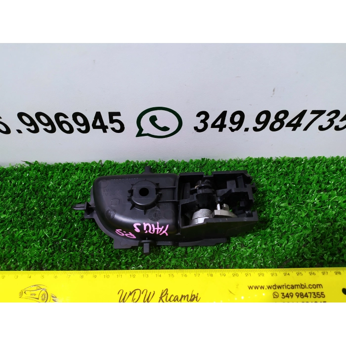 MANIGLIA INTERNA PORTA PORTIERA POSTERIORE POST SINISTRO SX TOYOTA YARIS 3°