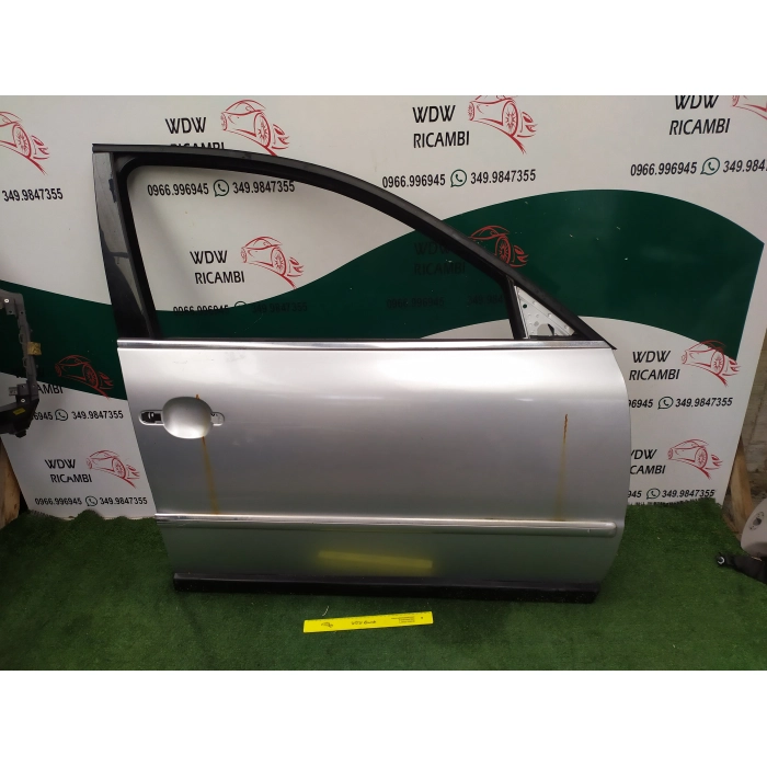PORTIERA PORTA SPORTELLO ANTERIORE DESTRO DX VOLKSWAGEN PASSAT (3B) BERLINA