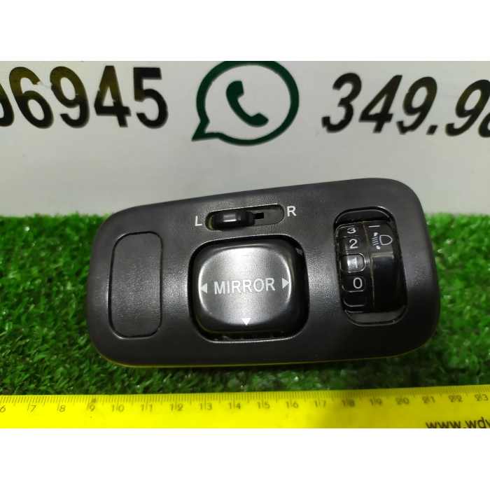 PULSANTE INTERRUTTORE REGOLATORE SPECCHIETTI TOYOTA YARIS (XP10) (1999\2005)