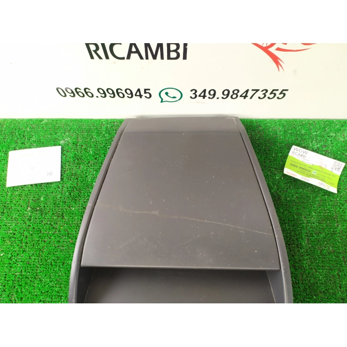 73822-79J MASCHERINA RIVESTIMENTO CRUSCOTTO CENTRALE FIAT SEDICI 16 4X4 1.9 (2005\2014) 2007