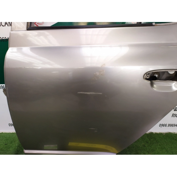 PORTA PORTIERA SPORTELLO LATO POSTERIORE SINISTRO SX TOYOTA YARIS (XP10) 1.0 (1999\2005) 1999