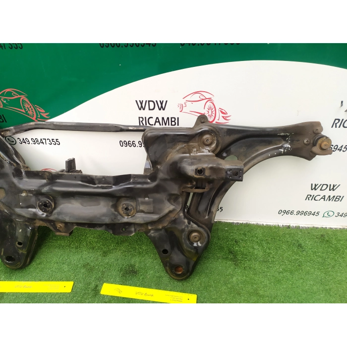CULLA ASSALE MOTORE ANTERIORE ANT CITROEN C2 1.4 HDI (2003\2009) 2004