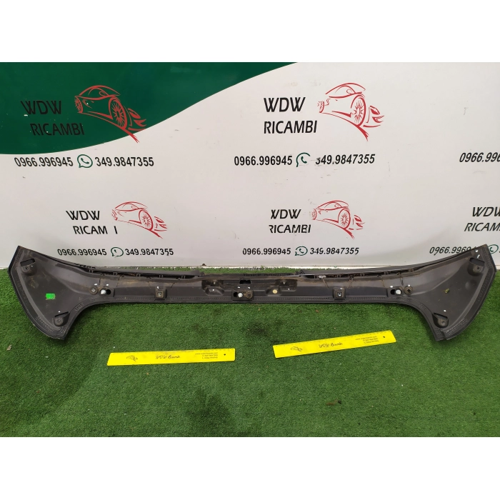 8A61-A44210-B SPOILER SUPERIORE PORTELLONE POSTERIORE POST FORD FIESTA 1.4 TDCI (2008\2017) 2009