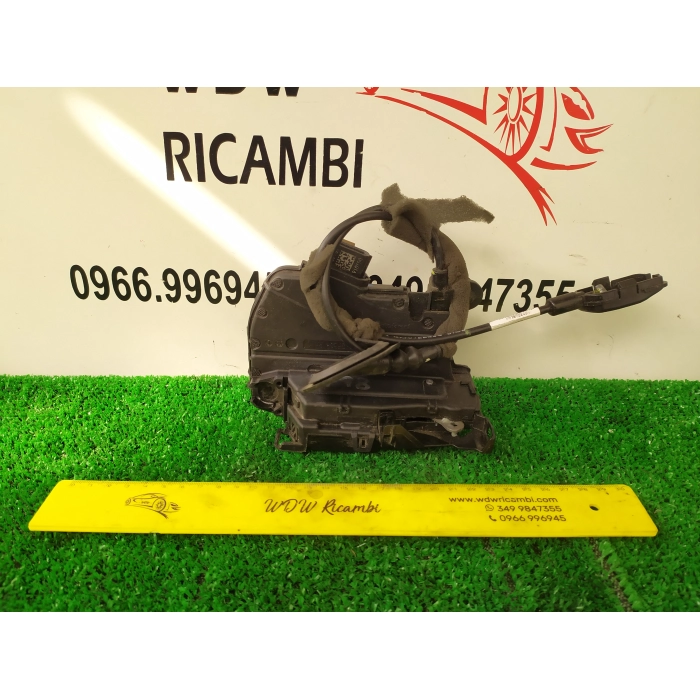 805022764R SERRATURA CHIUSURA ELETTRICA ANTERIORE DESTRO DX RENAULT CAPTUR (2013\2019)