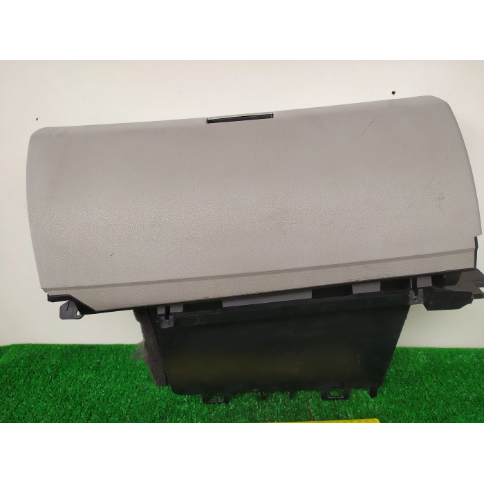 1005488 CASSETTO VANO PORTAOGGETTI MERCEDES CLASSE A (W169) 2.0 (2004\2012) 2008