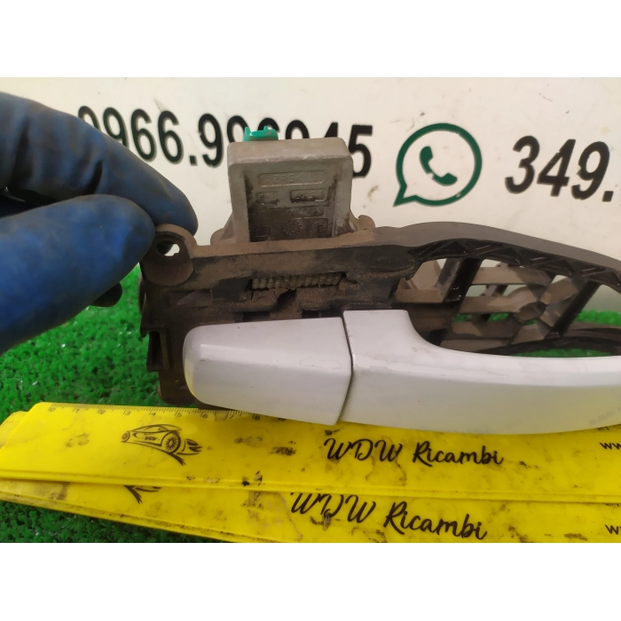 MANIGLIA ESTERNA PORTA POSTERIORE DESTRO DX OPEL CORSA D 1.3 95CV CDTI (2006\2014) 2011