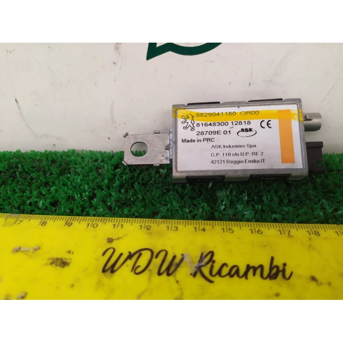 9829041180 CENTRALINA AMPLIFICATORE ANTENNA PORTELLONE POSTERIORE POST PEUGEOT 3008 GT LINE 2° DAL 2016
