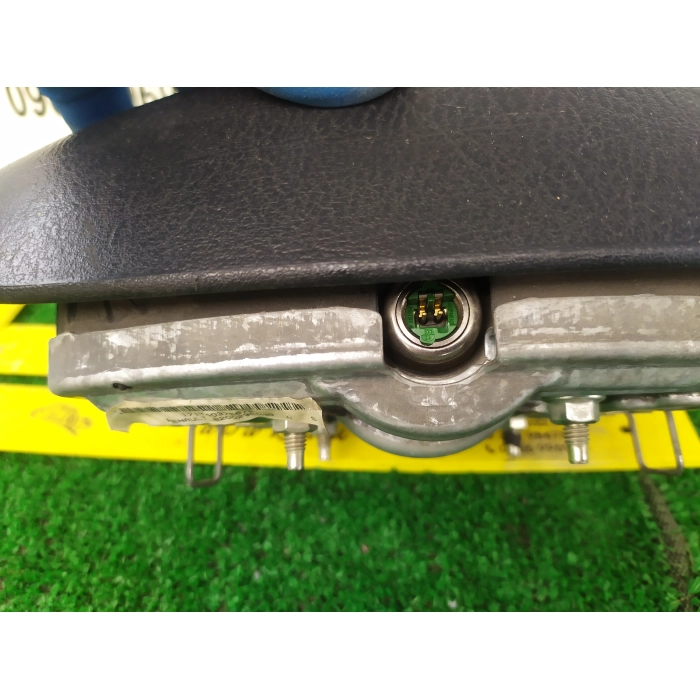 8200236060A AIRBAG VOLANTE GUIDA STERZO MANUBRIO RENAULT CLIO 1.2 (1998\2012) 2004