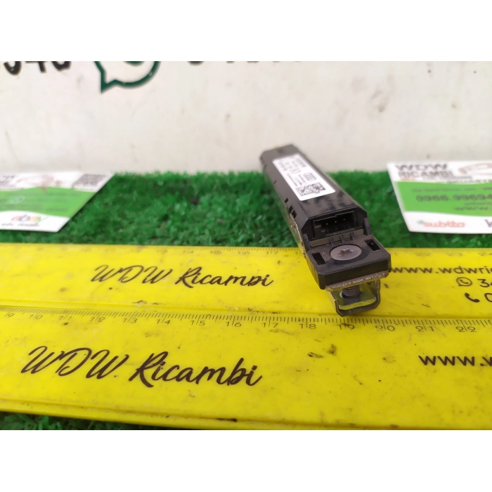 8V4035225B AMPLIFICATORE ANTENNA RADIO AUTORADIO AUDI A3 (8V) ANNO 2016 RESTYLING