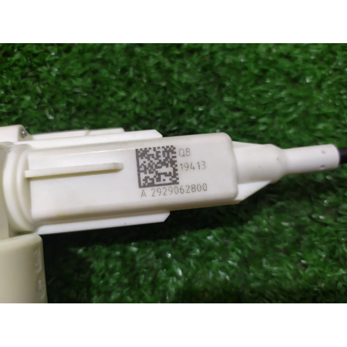 SERRATURA CHIUSURA ELETTRONICA PORTELLONE COFANO POSTERIORE MERCEDES CLA X118 SW